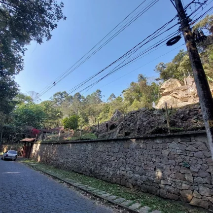 Imagem TERRENO EM BAIRRO NOBRE DE NOVA FRIBURGO.