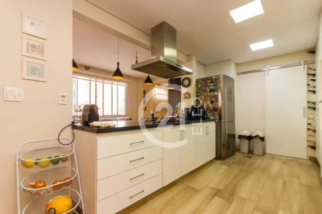 Imagem Rua Tucumã, 142m², 3 quartos