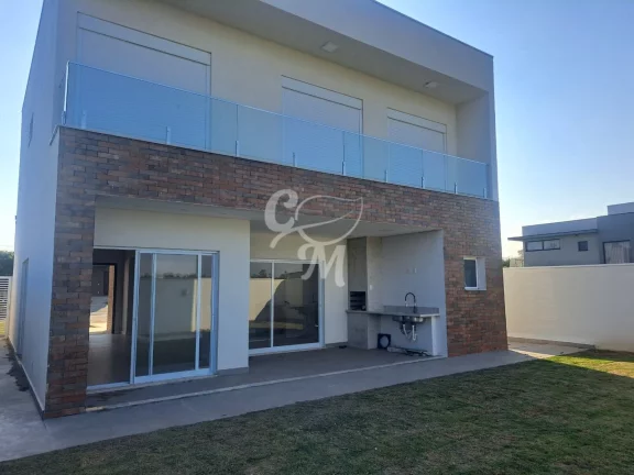 Imagem Sobrado com 3 Suítes em Medeiros