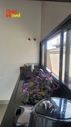 Imagem Casa de Luxo à Venda em Condomínio Exclusivo em Ribeirão Preto-SP - 3 Quartos, 3 Suítes, 2 Salas, 4 Banheiros, 4 Vagas - 145,29m².
