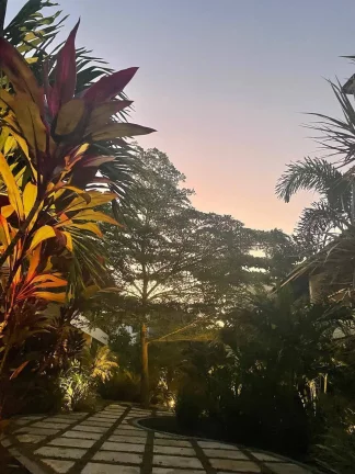 Imagem VILLAGE EXCLUSIVO A 100m DA PRAIA DA BOMBAÇA