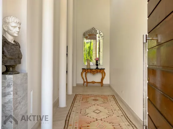 Imagem Casa de Condomínio em Aldeia da Serra - Barueri, SP