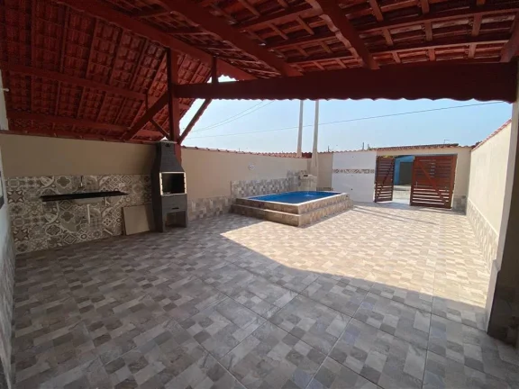 Imagem CASA COM 80 m² - JARDIM PRAIA GRANDE - MONGAGUA SP
