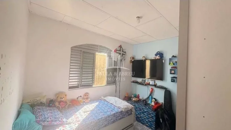 Imagem Sobrado 125m², 3 Quartos, Escritório, 2 Varandas, sendo 1 com Churrasqueira, 2 Banheiros, no Jardim Zaíra 3, Mauá-SP