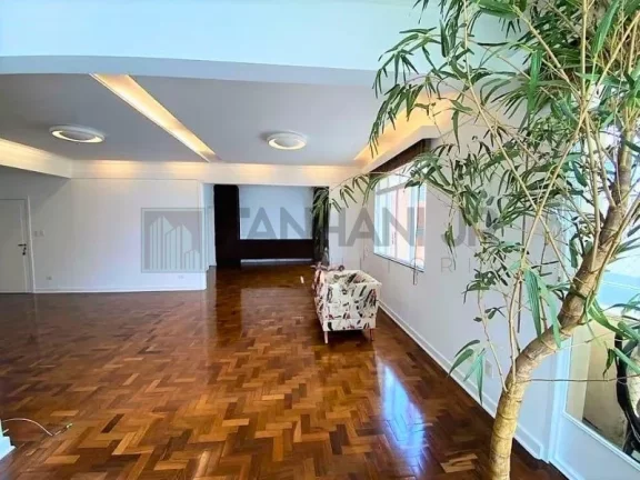 Imagem Apartamento à venda no Jardim Paulista, São Paulo-SP: 3 quartos, 1 suíte, 3 salas, 4 banheiros, 3 vagas, 330m². Imperdível!