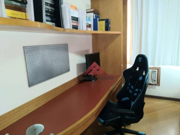Imagem ICARAÍ - LOPES TROVÃO - sala, varanda, 4qts sendo 2stes, closet, DCE, 2 vagas