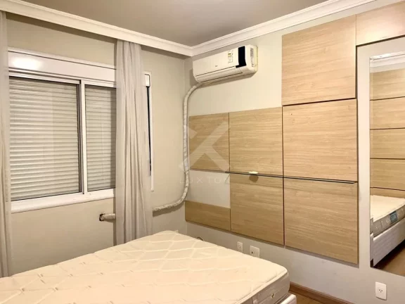 Imagem Apartamento com 1 Quarto à Venda, 56 m² em Petrópolis - Porto Alegre