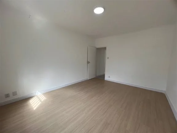 Imagem APARTAMENTO COM 32 m² - BOQUEIRAO - PRAIA GRANDE SP