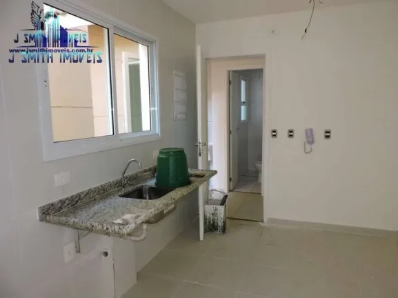 Imagem CASA ISOLADA, 170m², COM 3 SUÍTES. CONDOMÍNIO FECHADO NO JARDIM DA GLÓRIA.