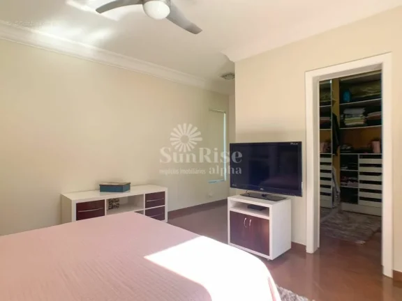 Imagem Casa à venda semi-térrea com 3 dormitórios , 300 m² por R$ 1.980.000 - Aldeia da Serra - Residencial das Estrelas - Barueri/SP