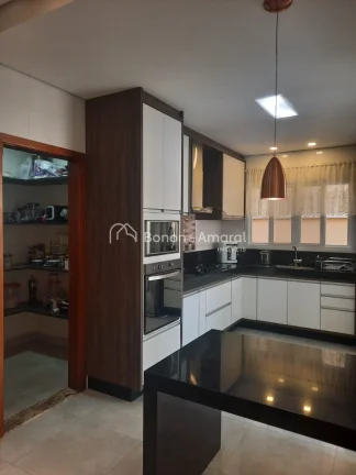 Imagem Casa à venda no Condomínio Reserva Real em Paulínia

Localizado em uma rua calma, este belíssimo...