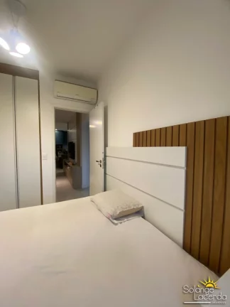 Imagem Mobiliado e Decorado - Amplo - 3 Dormitórios (1 Suíte) - 2 Vagas Cobertas