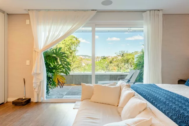 Imagem Las Piedras Apto ONE36766 - Apartamento à venda no bairro Três Figueiras - Porto Alegre/RS