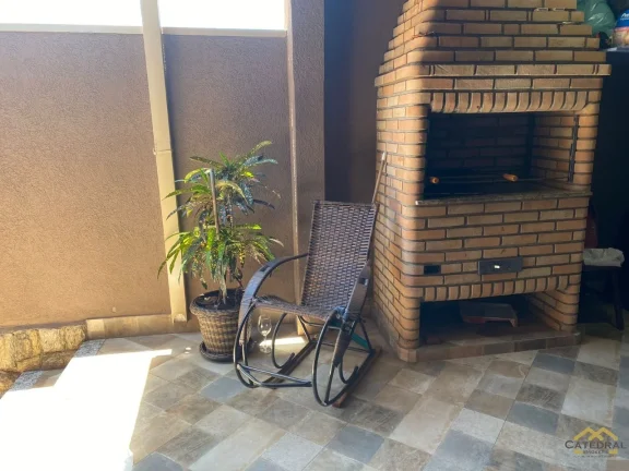 Imagem Casa com 3 quartos (1 suíte) na Vila Aparecida à Venda em Jundiaí/SP