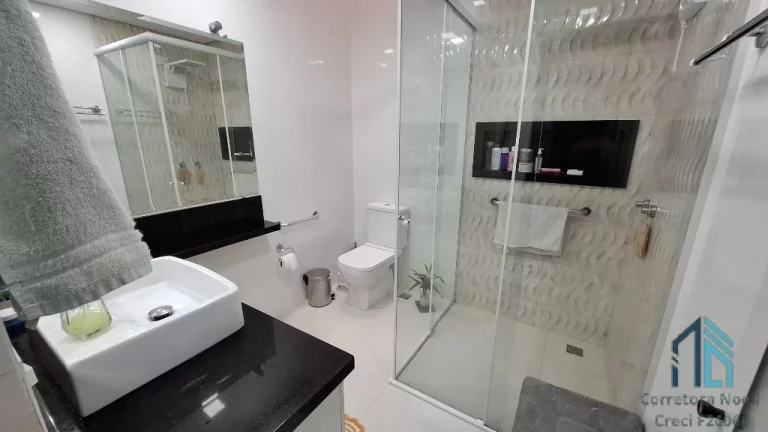 Imagem Casa térrea com EDÍCULA, 04 quartos sendo 02 suítes, em São José dos Pinhais PR