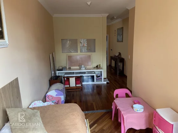 Imagem "Espetacular Sobrado de Luxo em Condomínio Exclusivo: Tranquilidade e Sofisticação nos Alpes da Cantareira!"