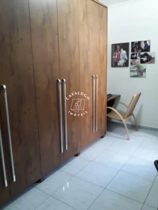Imagem Casa a Venda no bairro Vila Tibério - Ribeirão Preto, SP