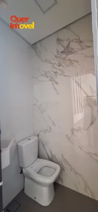 Imagem Imperdível! Casa em condomínio em Ribeirão Preto-SP, bairro Real Sul. 3 quartos, 3 suítes, 2 salas, 5 banheiros, 4 vagas, 210m².