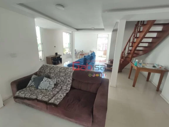Imagem Casa com 3 dormitórios à venda, 480 m² por R$ 1.400.000,00 - Braga - Cabo Frio/RJ