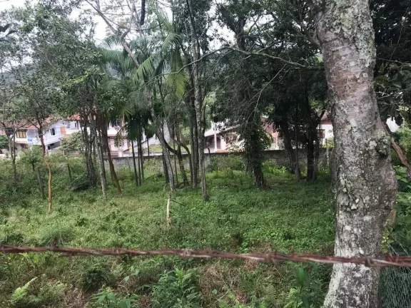 Imagem Terreno 2860m2 na praia do Estaleiro Balneário Camboriú