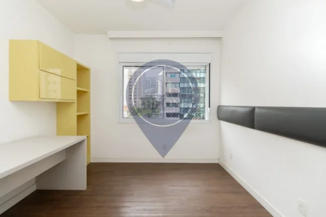 Imagem Apartamento à venda em Pinheiros, São Paulo-SP: 3 quartos, 1 suíte, 2 salas, 1 banheiro, 1 vaga de garagem, 105 m².