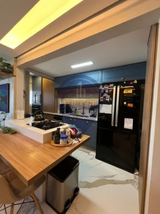 Imagem Imperdível cobertura no Cambuci, São Paulo-SP: 2 quartos, 1 suíte, 2 salas, 3 banheiros, 3 vagas e 143m² de área!