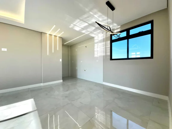 Imagem Apartamento com 3 dormitórios sendo 1 suíte e 1 vaga de garagem em São José dos Pinhais