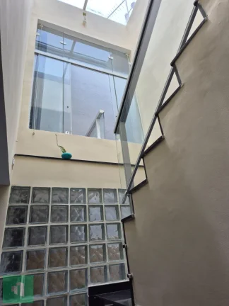 Imagem Sobrado à venda em São Bernardo do Campo, Taboão, com 3 quartos, 278m2