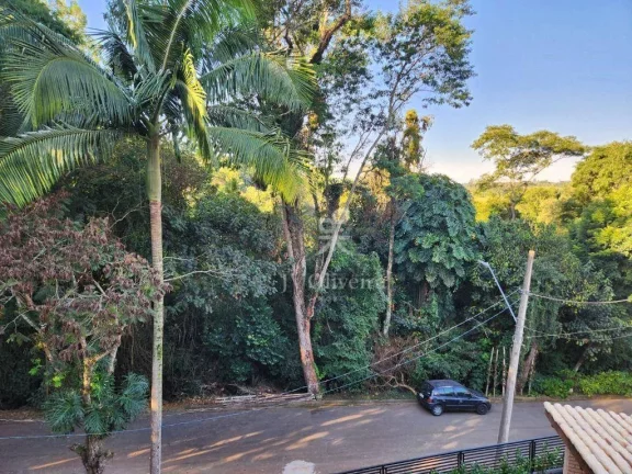 Imagem Casa em condomínioà venda, 322 m² com 3 suítes, 5 banheiros, 3 vagas - Granja Viana II - Cotia/SP