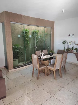 Imagem Casa com 3 dormitórios à venda, 173 m² por R$ 380.000,00 - Residencial Madri - Araporã/MG