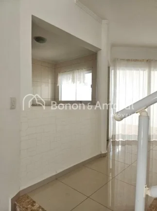 Imagem **Casa à Venda no Condomínio Colina dos Coqueiros, Valinhos**

Essa encantadora casa está localiz...