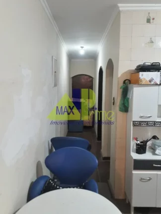 Imagem Casa Comercial para Locação na Penha de França - São Paulo-SP: 6 Salas, 3 Banheiros, 1 Vaga de Garagem!
