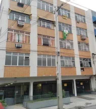 Imagem Apartamento com 2 dormitórios à venda, 71 m² por R$ 230.000,00 - Centro - São Gonçalo/RJ