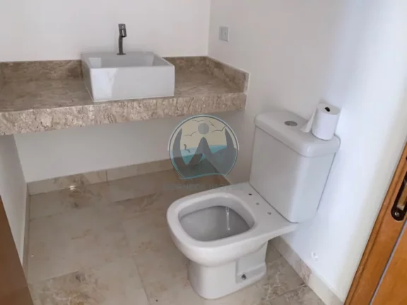 Imagem Imperdível! Residência duplex de luxo à venda em Ubatuba-SP, no bairro Saco da Ribeira: 3 quartos, 1 suíte, 2 salas, 3 banheiros e 3 vagas de garagem.