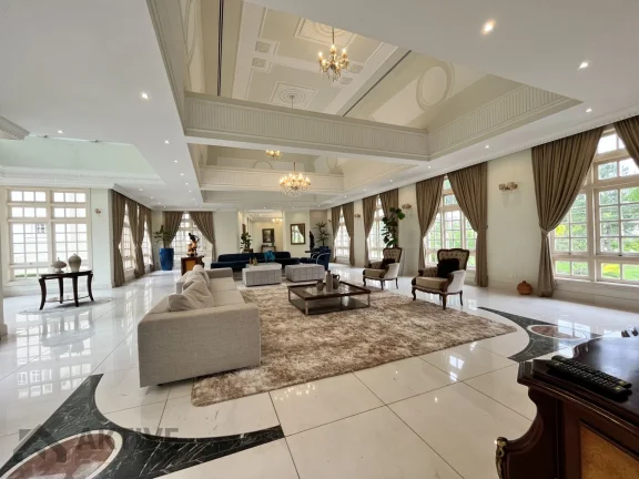 Imagem Casa de Condomínio em Tamboré - Santana de Parnaíba, SP