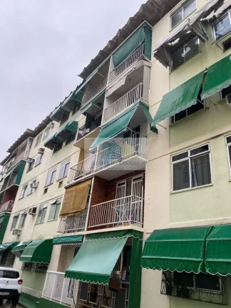 Imagem Imperdível: Apartamento na Taquara, Rio de Janeiro-RJ - 2 quartos, 1 sala, 1 banheiro, 1 vaga de garagem - 50,00 m² de área.