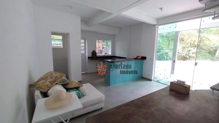 Imagem Sobrado com 3 dormitórios à venda, 110 m² por R$ 538.000,00 - Boiçucanga - São Sebastião/SP