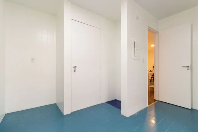 Imagem Apartamento 106M², 3Q, 1 Suíte, 2 Banheiros, 1 Vaga, Piscina, Churrasqueira, Salão de Festas e Jogos, Playground, Brinquedoteca, Jardim, Banheira.