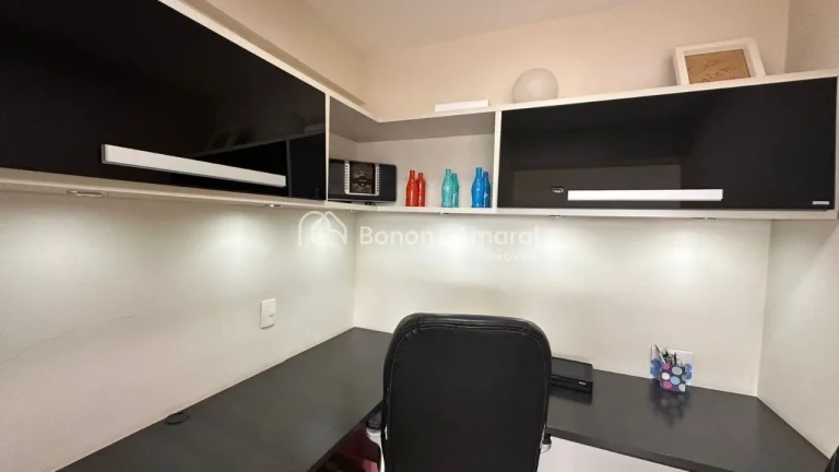 Imagem Apartamento com 119m², localizado em um dos bairros mais valorizados e desejados de Campinas. Conta...