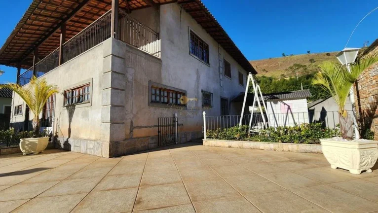 Imagem Casa em Condomínio para Venda em Teresópolis / RJ no bairro Prata
