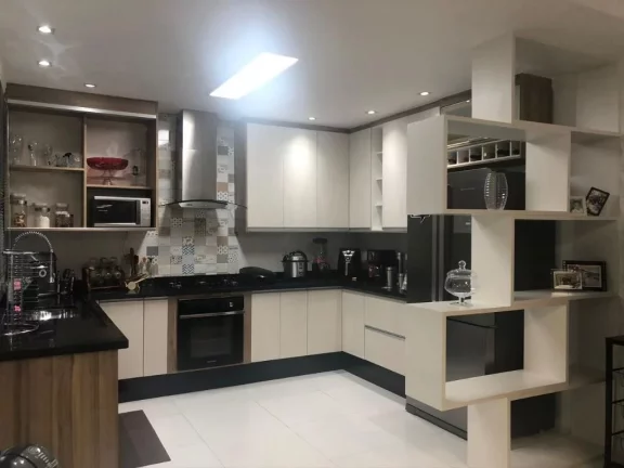 Imagem Sobrado com 2 dormitórios à venda, 120 m² por R$ 480.000,00 - Jardim Estela - Poá/SP