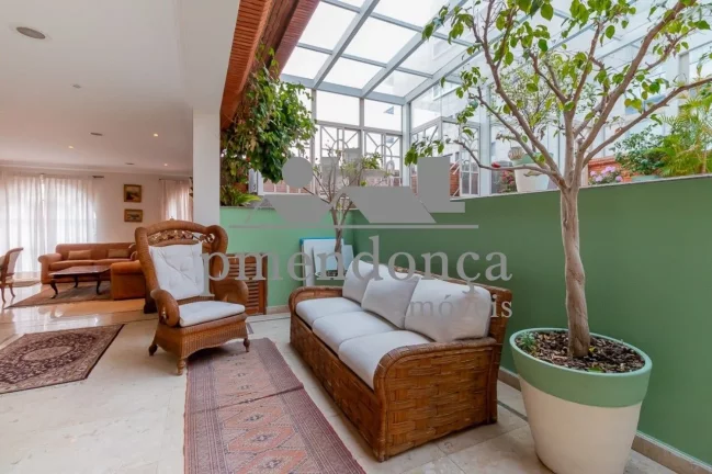 Imagem Maravilhosa Cobertura Duplex em Higienópolis com 580m², 4 suítes e 5 vagas.