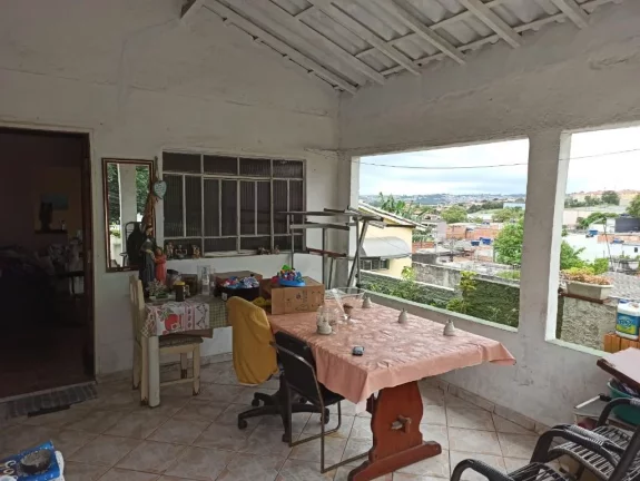 Imagem Casa com 4 dormitórios à venda, 110 m² por R$ 250.000,00 - Vila Ferreira - Itaquaquecetuba/SP