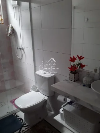 Imagem Imperdível casa à venda na Enseada, Guarujá-SP! 5 quartos, 3 suítes, 2 salas, 4 banheiros, 2 vagas de garagem. Confira!