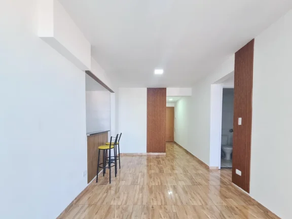 Imagem Apartamento para Venda em Praia Grande, Canto do Forte, 2 dormitórios, 1 suíte, 1 banheiro, 1 vaga