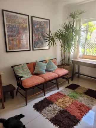 Imagem Casa junto ao Parque Cemucam e o Melhor da Granja Viana