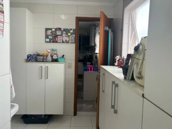 Imagem Sobreposta alta com 4 suítes, piscina e área gourmet à venda na Aparecida – Santos/SP