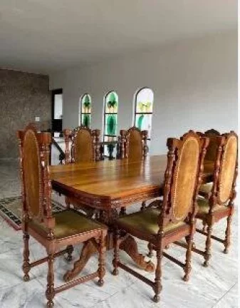 Imagem Belíssima Cobertura à 1 quadra da Praia! Ponta da Praia!!!