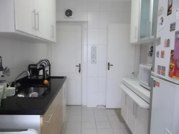 Imagem Apartamento à venda em Santos no José Menino próximo praia.