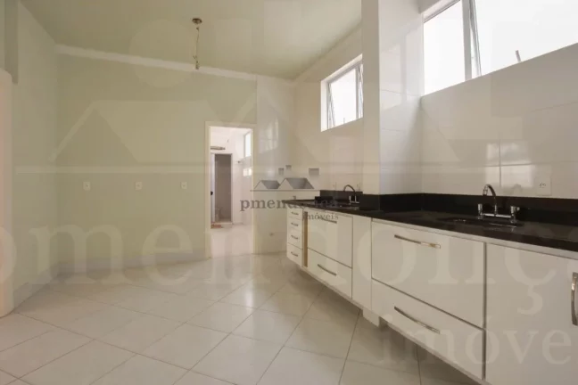 Imagem Apartamento à venda em Higienópolis com 03 quartos e 01 vaga, 168m2